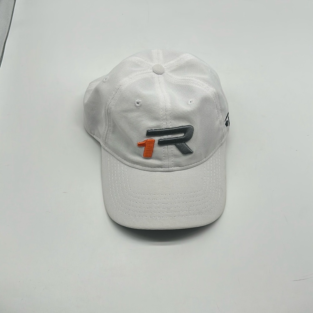 Taylormade hat